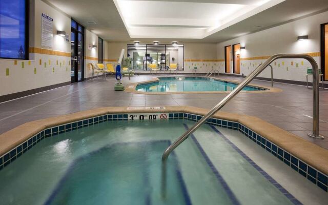 Fairfield Inn & Suites St. Paul Northeast