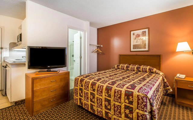 Suburban Studios Abercorn