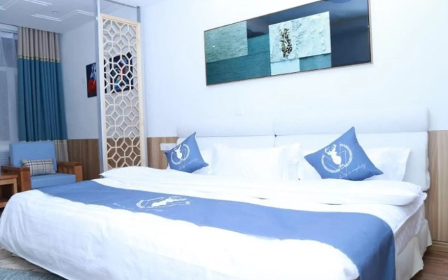 Shell Chengde Longhua County Xingzhou Road Hotel