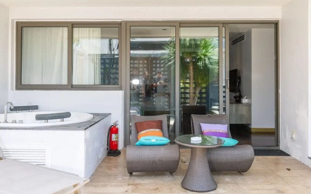 Phuket Moonlit Bay Seaview Resort&Spa