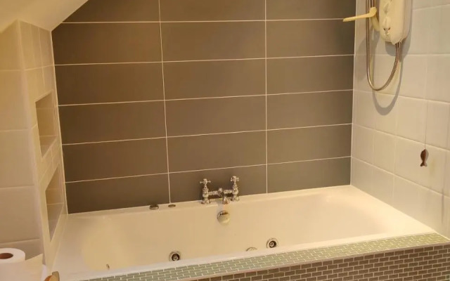 Luxury Skibbereen Town House