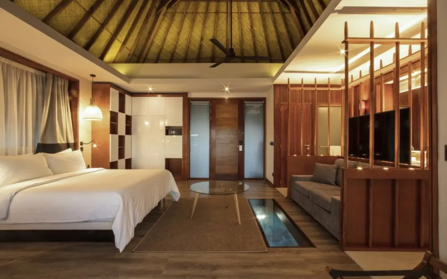 Tahiti Lagoon Resort