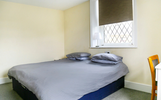 OYO Castle Hotel, Accrington