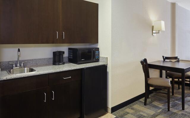 Holiday Inn Express & Suites Pekin (Peoria Area)