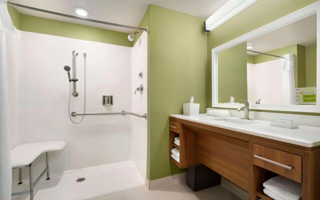 Home2 Suites by Hilton Roanoke, VA