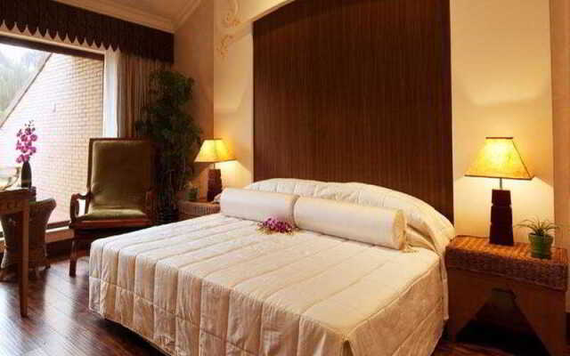Zhi Resort