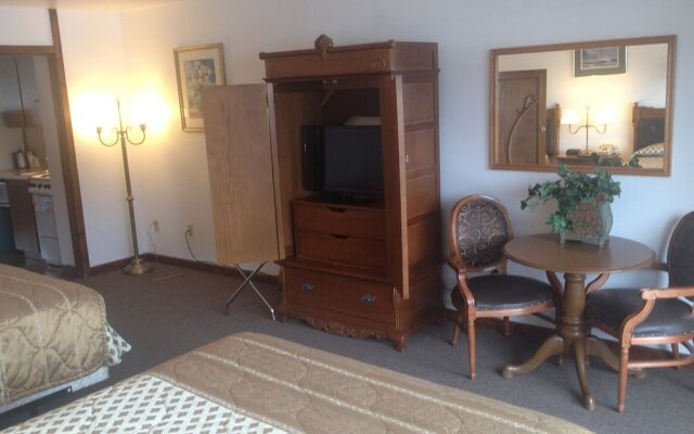 Cache Creek Lodge