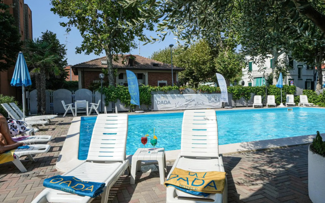 Hotel Dasamo - Dada Hotels