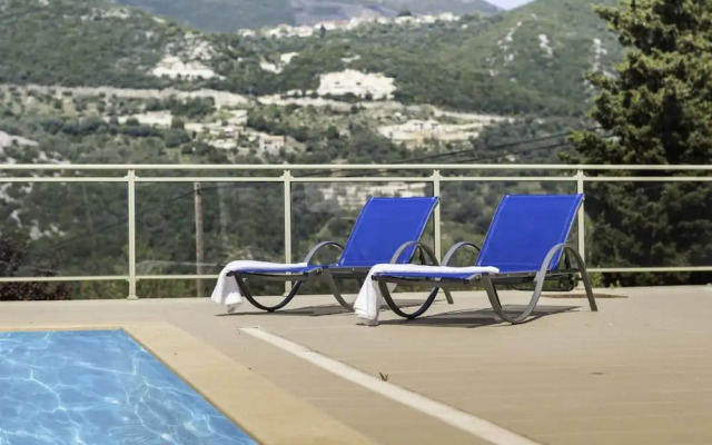 Villa Inna With 3 Bedrooms and 4 Bathrooms