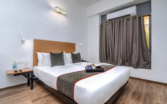 OYO Townhouse 044 Sector 14 Gurugram
