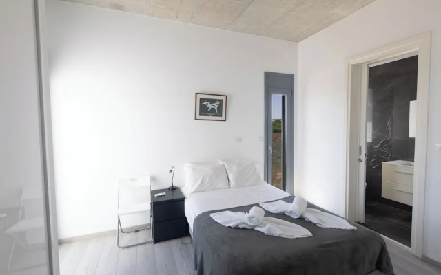 Protaras Holiday Villa El34 - Seafront Villa