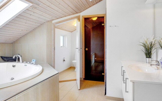 10 Person Holiday Home in Lokken