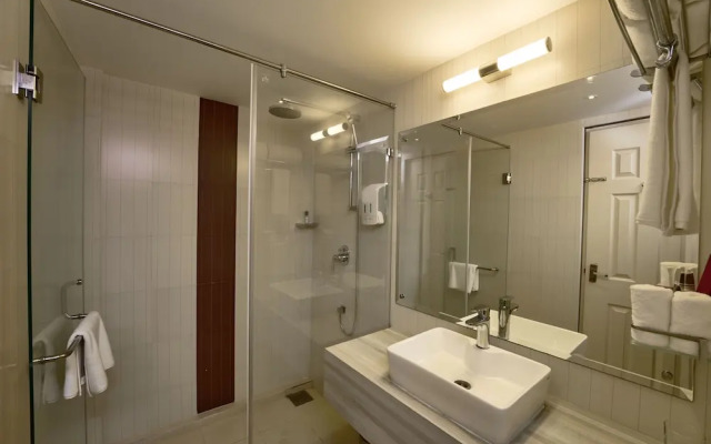 Noah Sky Suites