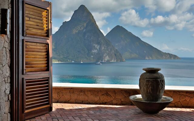 Caille Blanc Villa & Hotel - Adults Only