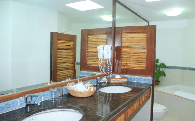 Casa del Mar Cozumel Hotel & Dive Resort