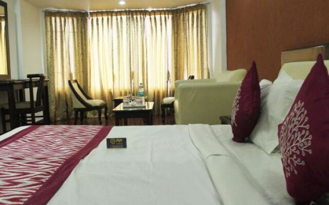 OYO Premium Near Zoo Nainital