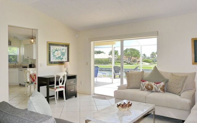 Pet-friendly Home With Southern Exposure and Pool