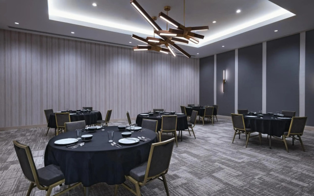 Element Dallas Las Colinas