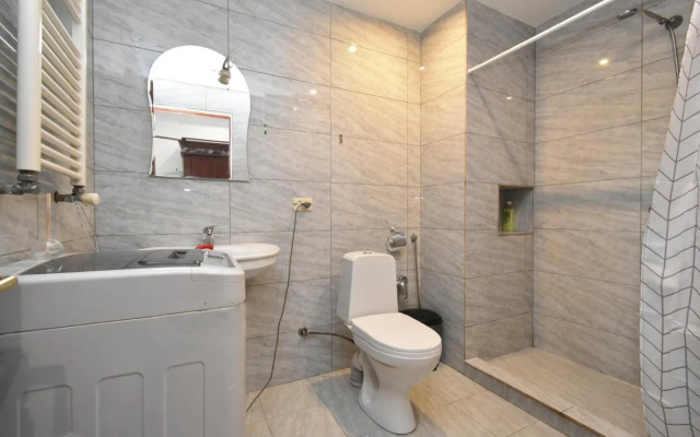 Armenak apartments N20