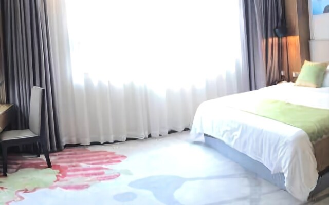 Elong Yam Hotel (Near Panyu Chimelong and Guangzhou South Railway Station)