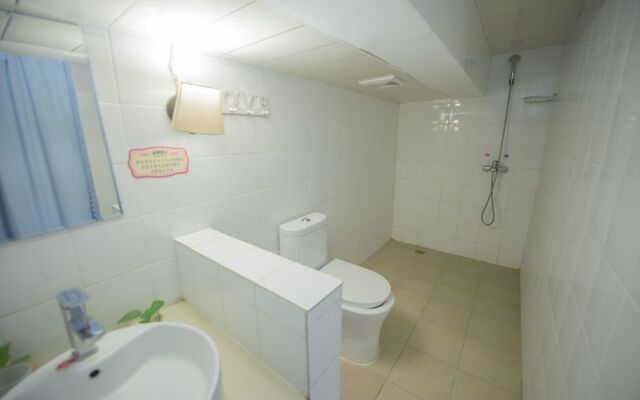 Dali Spring Field Hostel