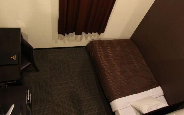 HOTEL LiVEMAX Esaka