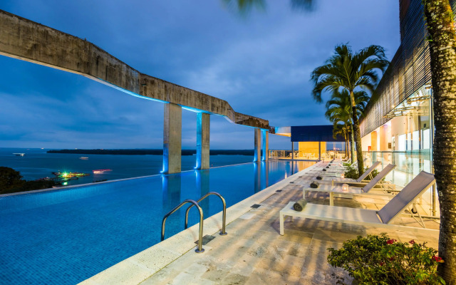 Cosmos Pacifico Hotel