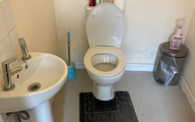 Stunning Apartment In Smethwick, West Midlands