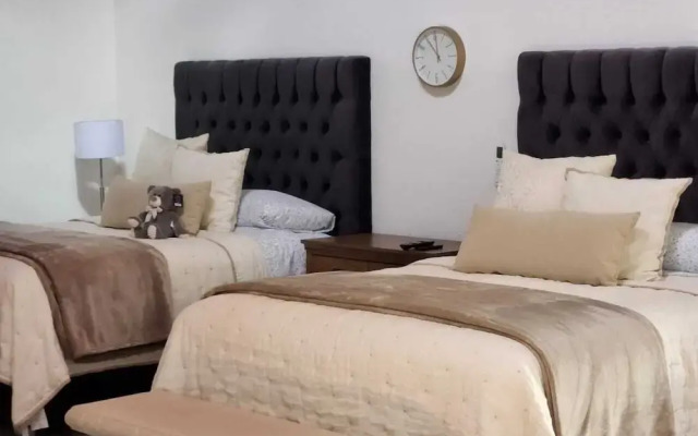 Tres Fuentes Dickinson Hotel Boutique