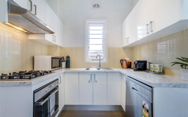 Stunning Inner City House Close to Fish Market