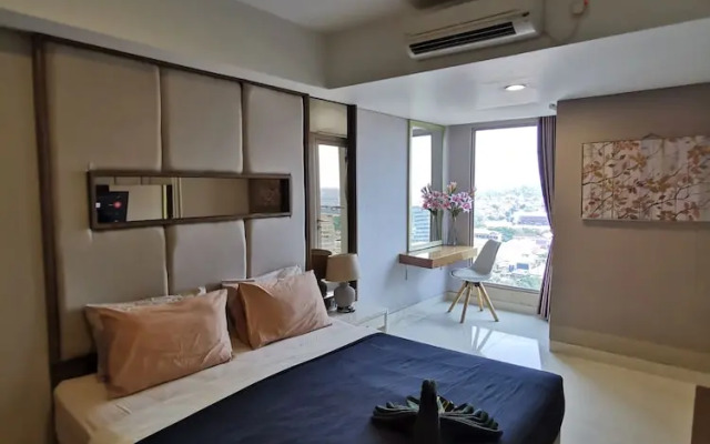 Warhol Residences Simpang Lima