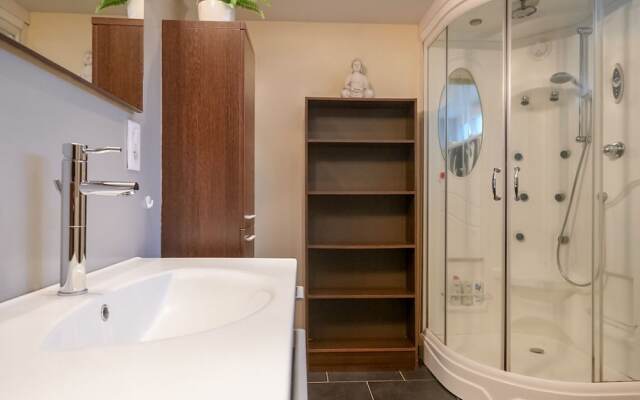 Cosy Chalet in Géromont with Garden and Barbecue