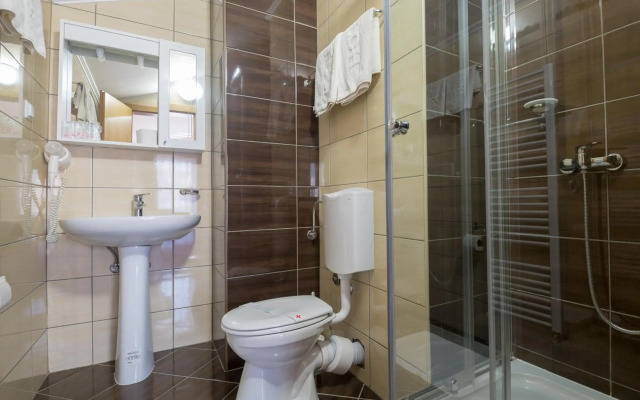 Hotel Adria