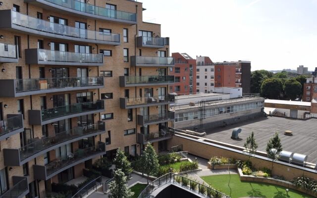 Modern 1 Bedroom Property in South East London