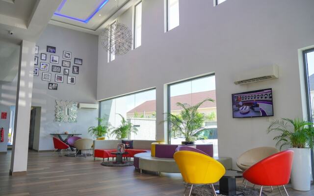 Mayhill Hotel