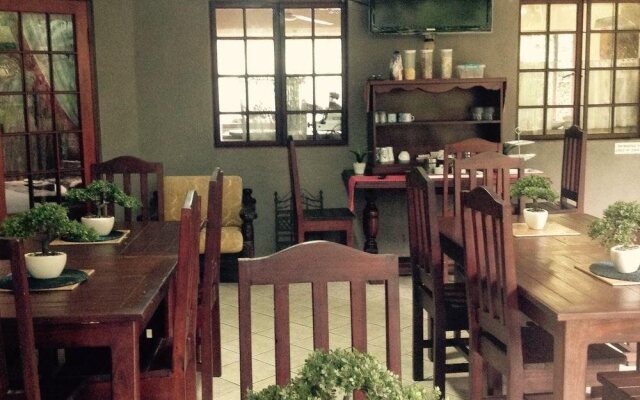 Villa Langa B and B