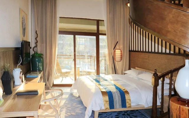 Arcadia International Resort Hotel