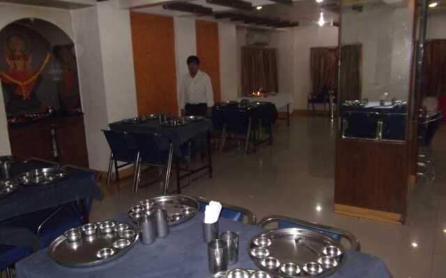 Hotel Bhola
