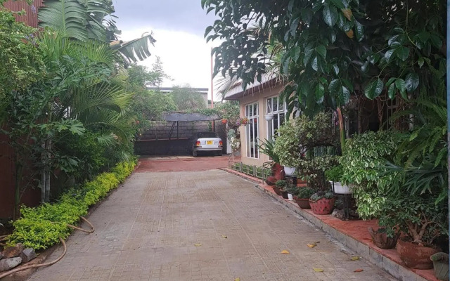Stay.Plus Utawala Holiday House