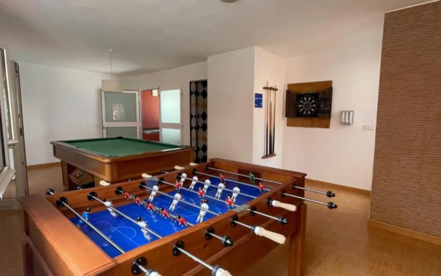 MARINETA CASIANA "Villa Angela"