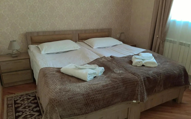 Kazbegi Guide