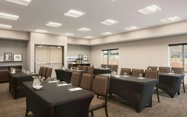Country Inn & Suites by Radisson, Charlottesville-UVA, VA
