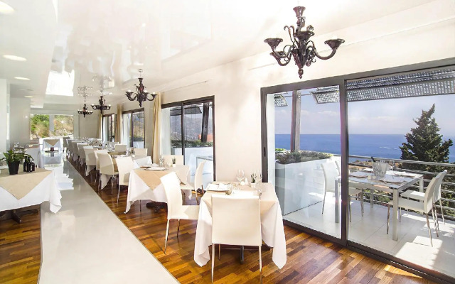 Taormina Palace Hotel
