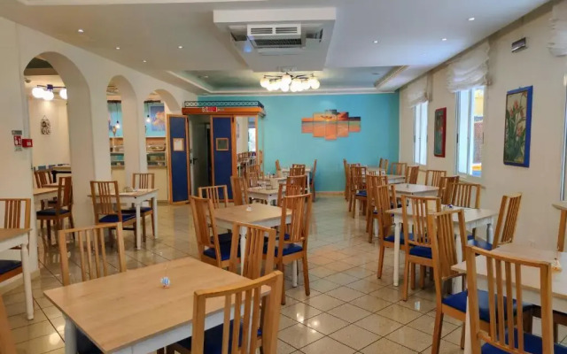 Hotel Adria B&B - Colazione fino alle 12