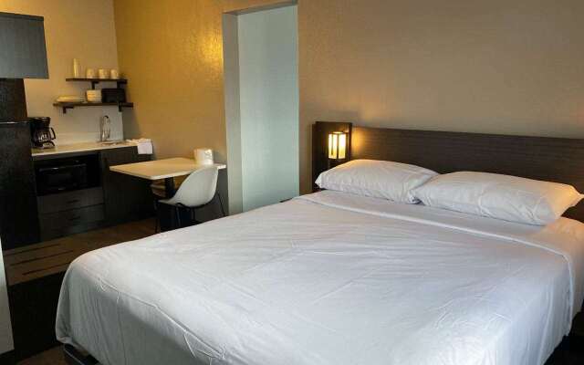 Studio 6 Albuquerque, NM – Midtown