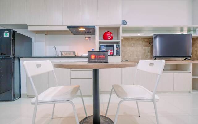 Spacious and Comfy Studio at Azalea Suites Cikarang Apartment