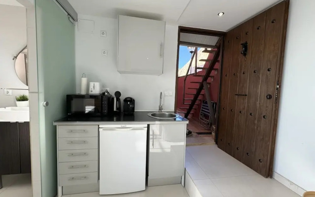 Peaceful Studio Apartment With Amazing Views