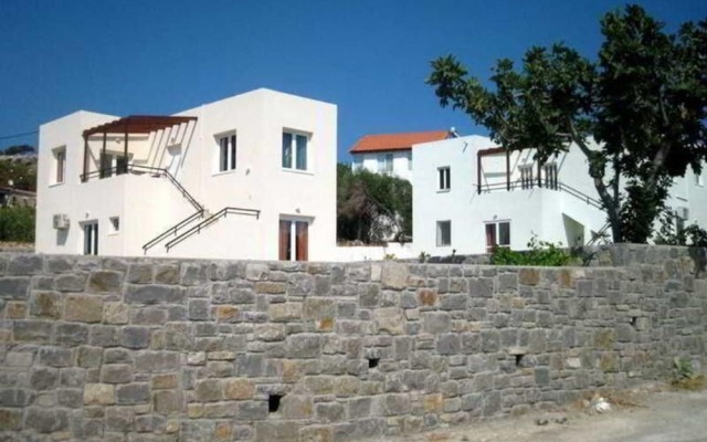 Crossrhodes Villa Apartments