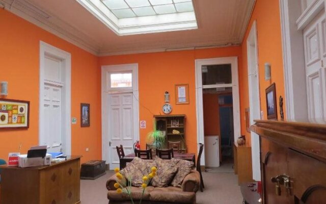 Hostal Kairos-Hostel