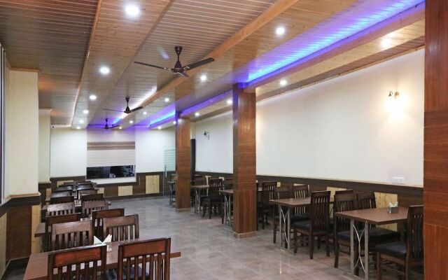 OYO 26137 Hotel Shyam Regency